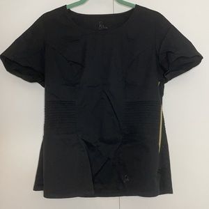 Jaanuu short sleeve black scrub top, size med